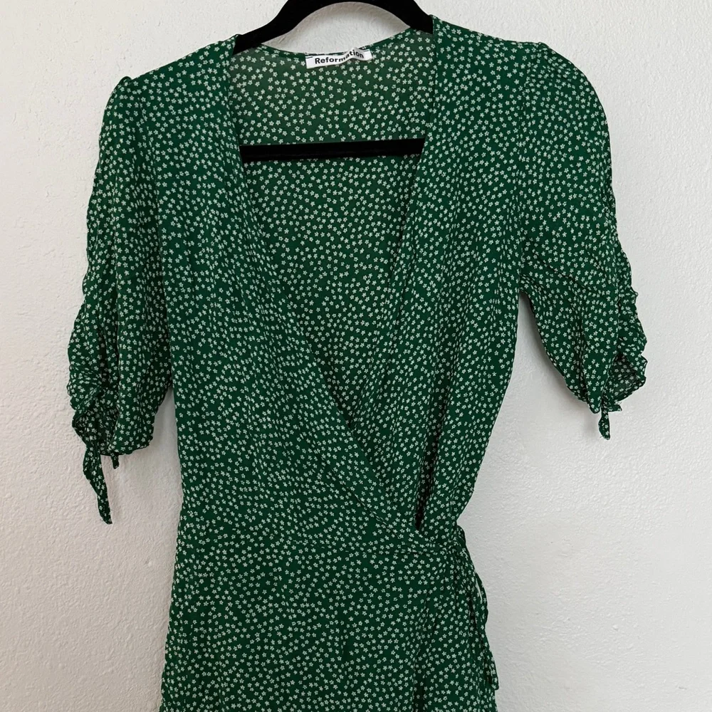Reformation Sammy Floral Wrap Dress in Wyoming Print - Picture 6 of 11